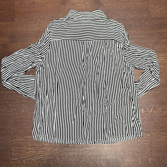 Fashion Nova “You Better Work” Striped Top - Picture 6 of 6